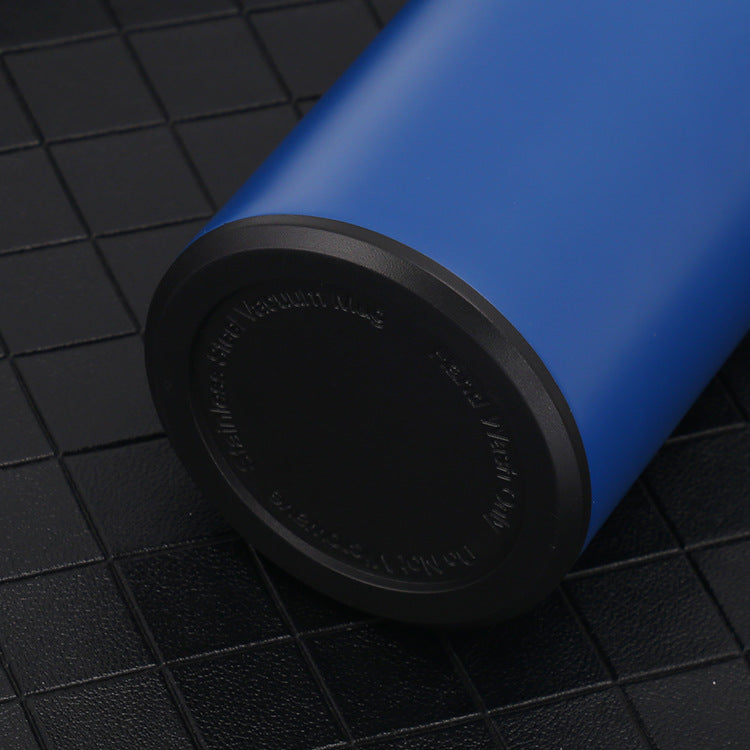 Smart stainless steel bottle that keeps drinks hot or cold for hours, with a built-in LED temperature display.